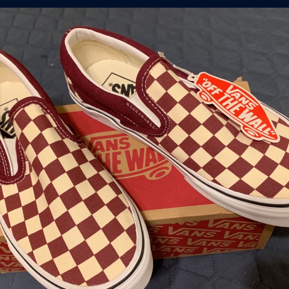 shoes - Picture 4 of 4